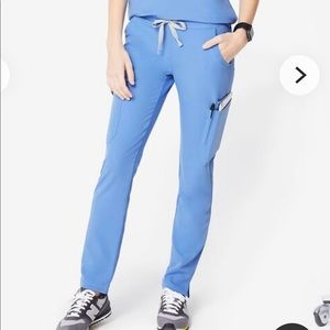 Figs women’s scrubs pants